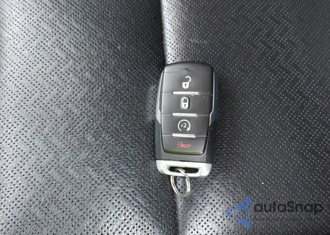 2020 Ram 1500 Laramie 4X4 5'7 Box from USA, damaged, VIN 1C6SRFJT3LN355172